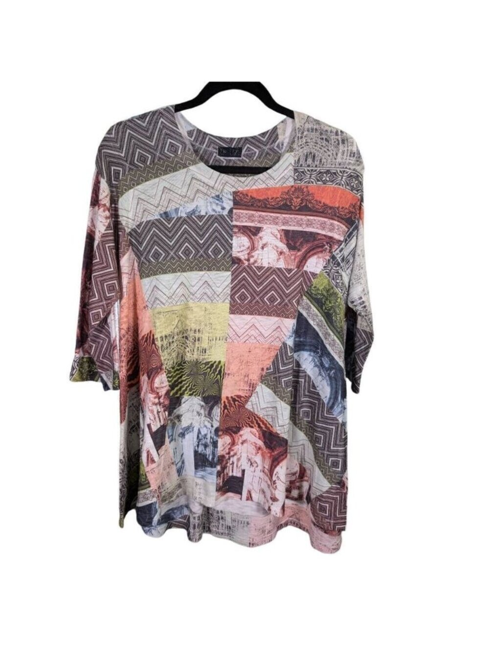 Multicolor Printed 3/4 Sleeve Top M